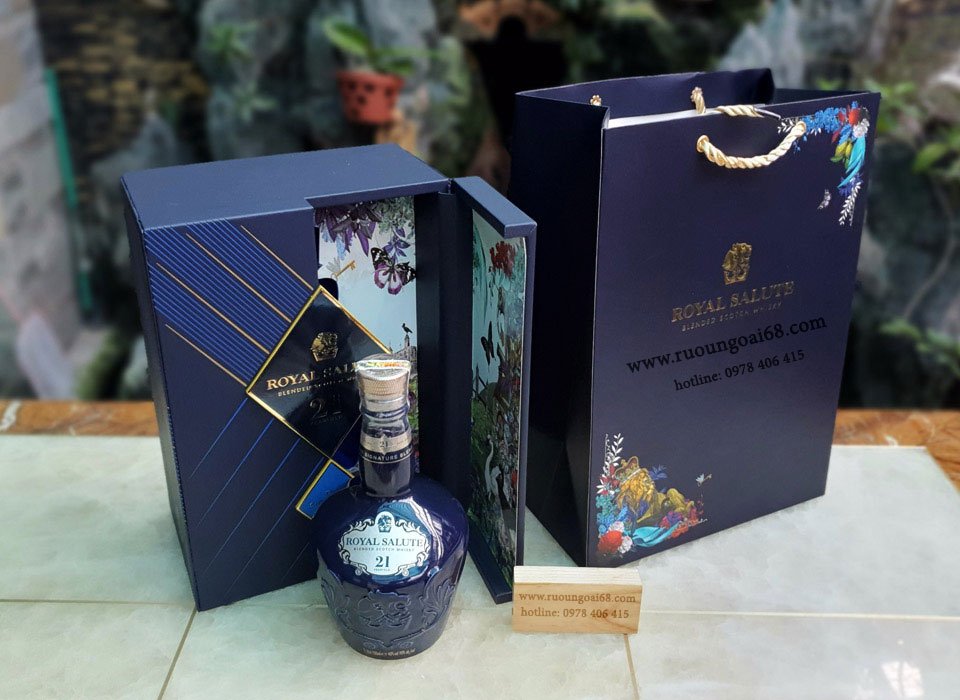 Rượu Chivas 21 Túi xách hộp quà rượu chivas 21